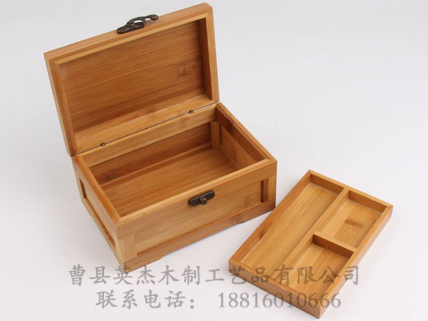 點擊查看詳細信息<br>標題：高檔竹木盒 閱讀次數(shù)：909