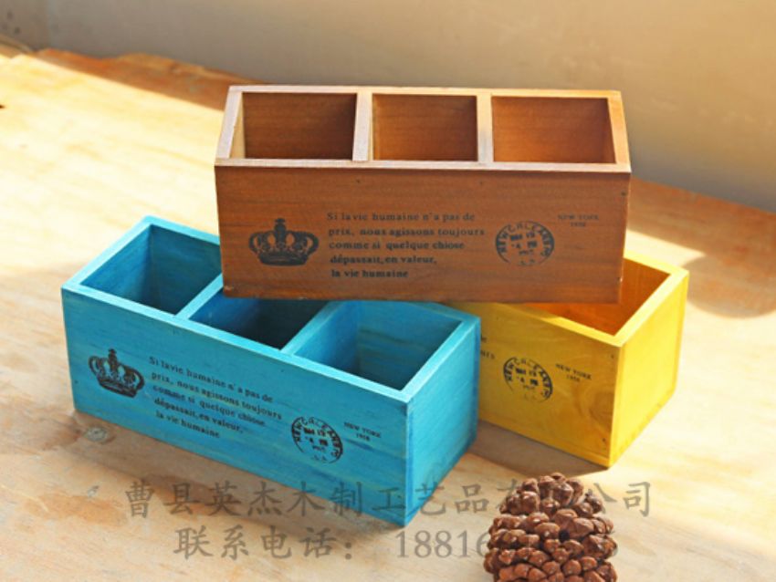 點(diǎn)擊查看詳細(xì)信息<br>標(biāo)題：復(fù)古格子盒收納盒 閱讀次數(shù)：954