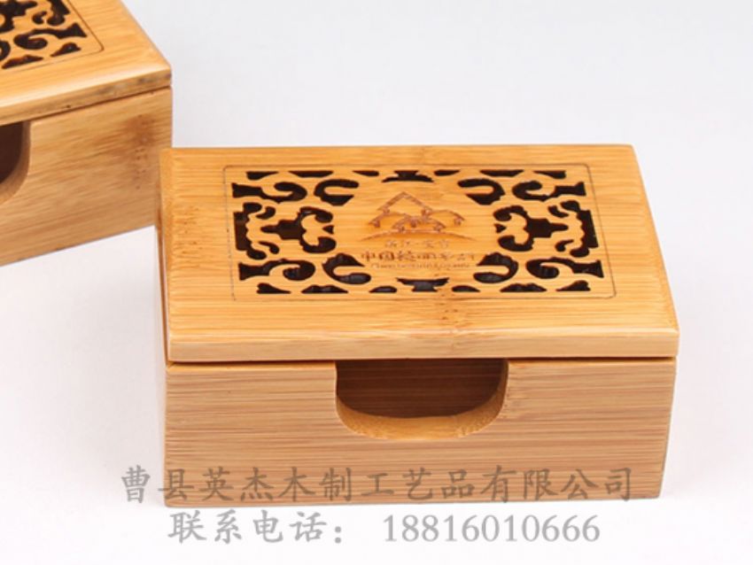 點(diǎn)擊查看詳細(xì)信息<br>標(biāo)題：高檔竹木名片盒 閱讀次數(shù)：976