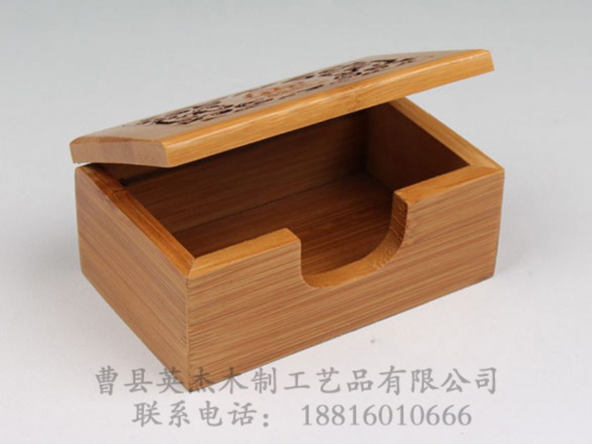 點(diǎn)擊查看詳細(xì)信息<br>標(biāo)題：高檔竹木名片盒 閱讀次數(shù)：899
