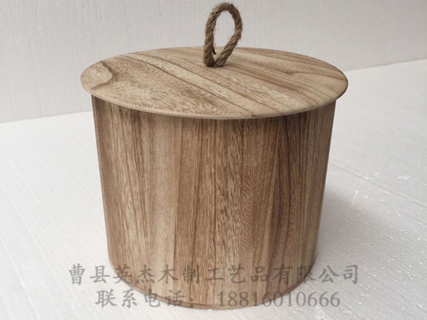 點擊查看詳細信息<br>標題：木制米捅 茶葉桶 閱讀次數(shù)：941