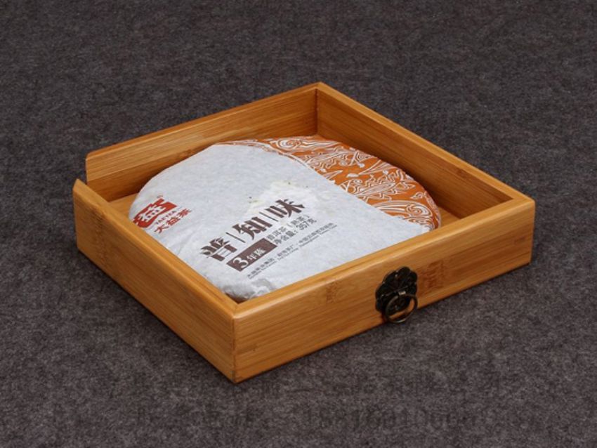 點(diǎn)擊查看詳細(xì)信息<br>標(biāo)題：竹木茶葉盒 閱讀次數(shù)：908