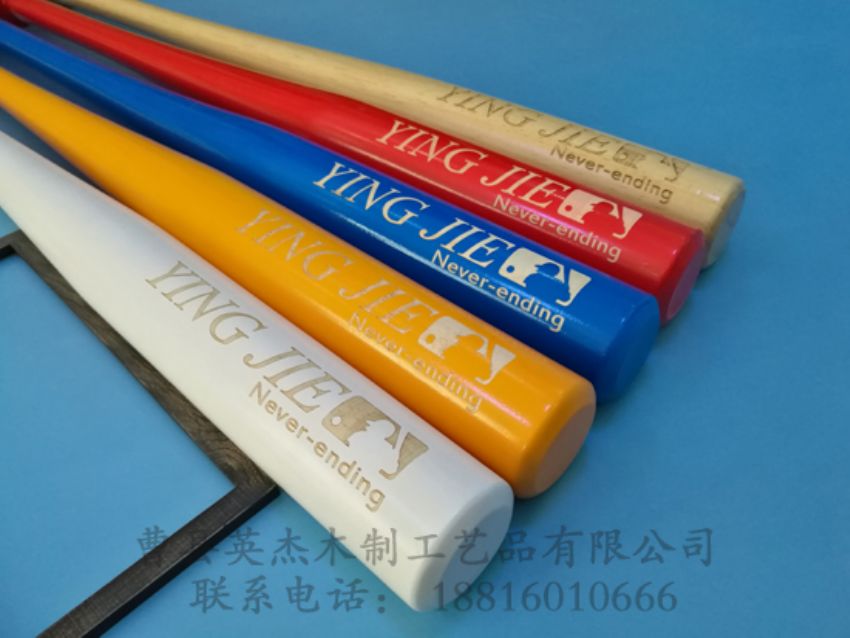 點(diǎn)擊查看詳細(xì)信息<br>標(biāo)題：棒球棍 閱讀次數(shù)：1352