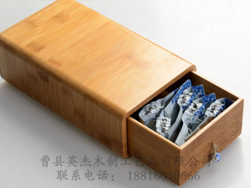 點擊查看詳細信息<br>標題：高檔竹茶葉盒 閱讀次數(shù)：840