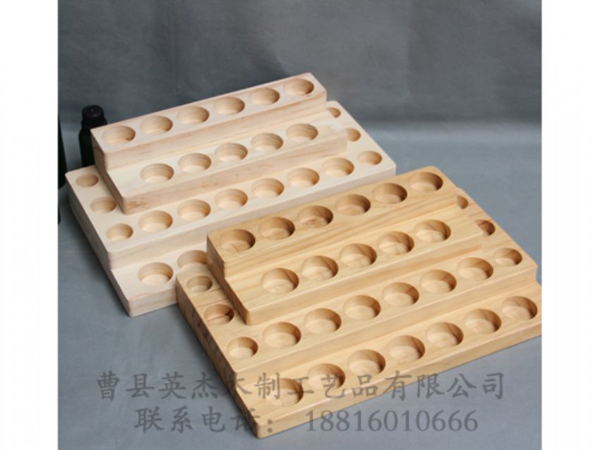 點(diǎn)擊查看詳細(xì)信息<br>標(biāo)題：竹木精油木盒 閱讀次數(shù)：966