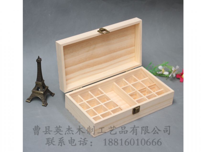 點(diǎn)擊查看詳細(xì)信息<br>標(biāo)題：高檔精油木盒 閱讀次數(shù)：2418