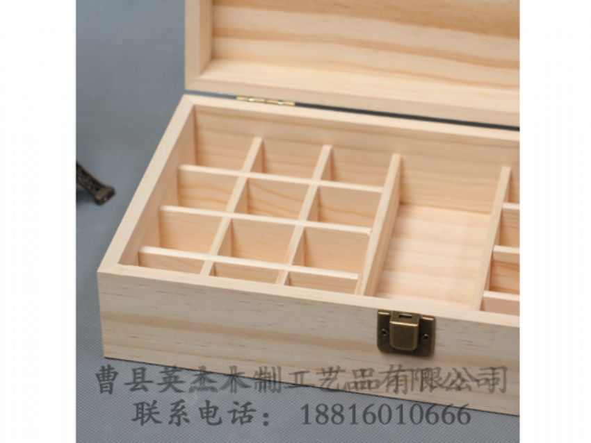 點(diǎn)擊查看詳細(xì)信息<br>標(biāo)題：精油木盒 閱讀次數(shù)：946