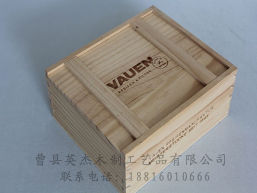 點(diǎn)擊查看詳細(xì)信息<br>標(biāo)題：竹木茶葉盒 閱讀次數(shù)：878