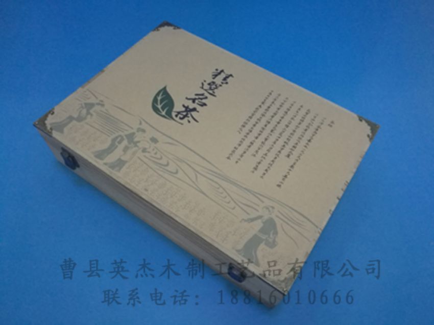 點(diǎn)擊查看詳細(xì)信息<br>標(biāo)題：竹木茶葉盒 閱讀次數(shù)：871