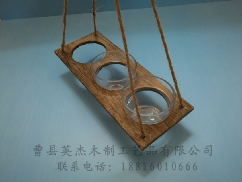 點(diǎn)擊查看詳細(xì)信息<br>標(biāo)題：木制底座  木制杯蓋 閱讀次數(shù)：851