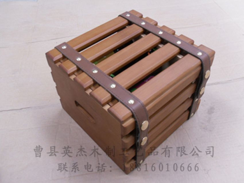 點(diǎn)擊查看詳細(xì)信息<br>標(biāo)題：木制紅酒盒 閱讀次數(shù)：1420