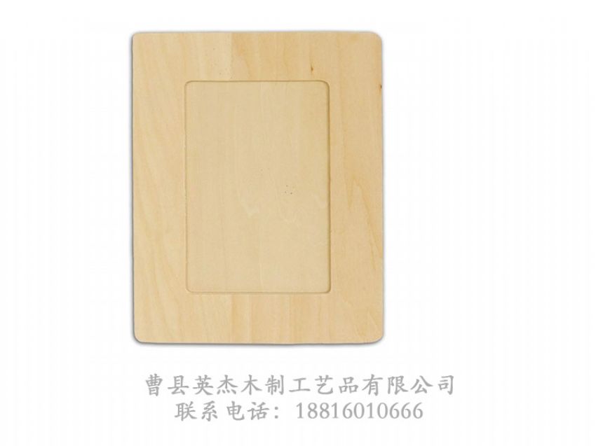 點擊查看詳細信息<br>標題：實木相框 閱讀次數(shù)：864
