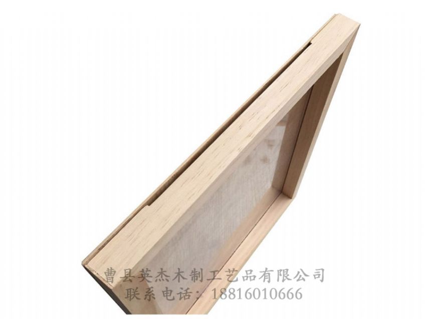 點擊查看詳細信息<br>標題：木制文具包裝盒 閱讀次數(shù)：797