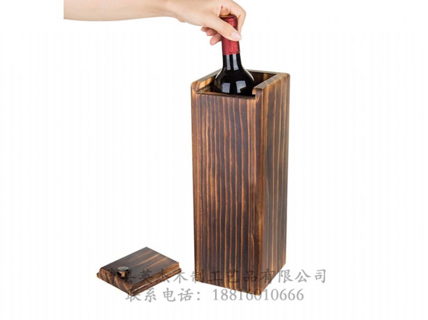 點(diǎn)擊查看詳細(xì)信息<br>標(biāo)題：木制酒盒 閱讀次數(shù)：994