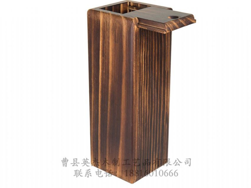 點(diǎn)擊查看詳細(xì)信息<br>標(biāo)題：木制酒盒 閱讀次數(shù)：965