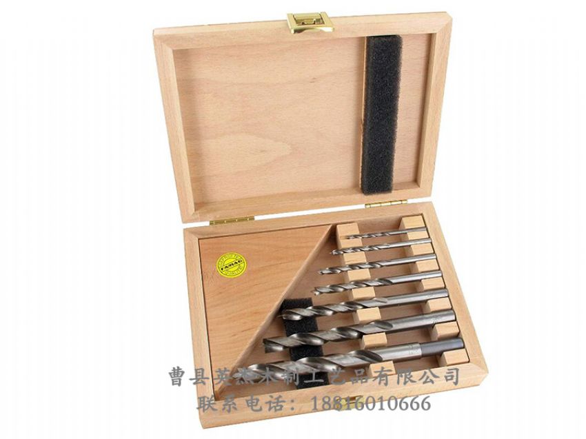 點(diǎn)擊查看詳細(xì)信息<br>標(biāo)題：木制文具包裝盒 閱讀次數(shù)：355