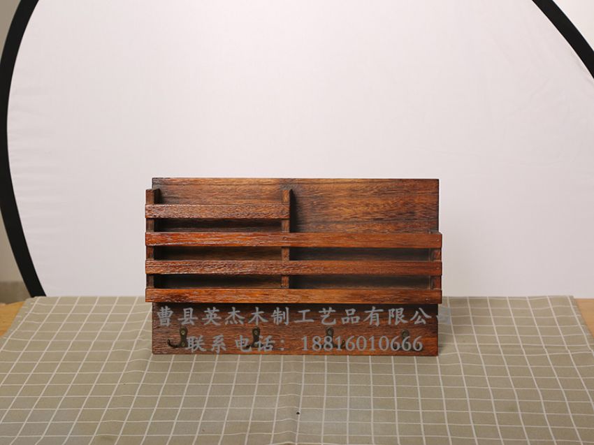 點(diǎn)擊查看詳細(xì)信息<br>標(biāo)題：掛墻木架 閱讀次數(shù)：303