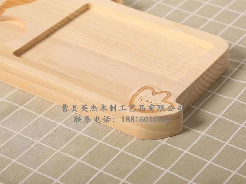 點(diǎn)擊查看詳細(xì)信息<br>標(biāo)題：松木菜板 閱讀次數(shù)：357